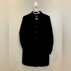 GAP Black Trench Coat with Notched Lapel and Mid-Length Design